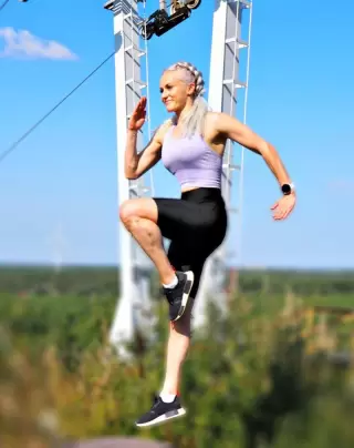 Summer Workouts with Aino -verkkovalmennus