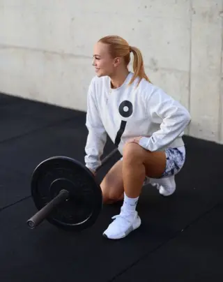 Training with Ilona x Mikko Niiranen Bikini Pro III -verkkovalmennus