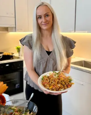 Workout With Aino Nopeat ja helpot arkiruokareseptit -verkkovalmennus