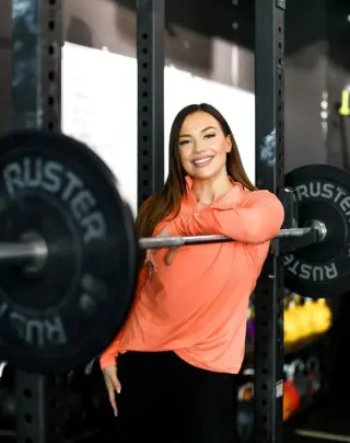 Training with Ilona Bikini Muscles New -verkkovalmennus