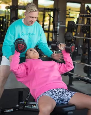 Training with Ilona x Mikko Niiranen Strong Physique Men -verkkovalmennus